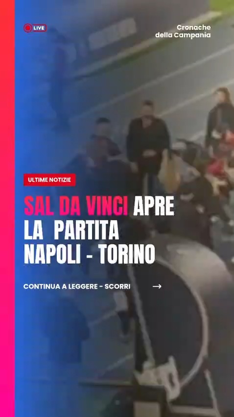 Sal Da Vinci allo Stadio Maradona di Napoli canta Per sempre si