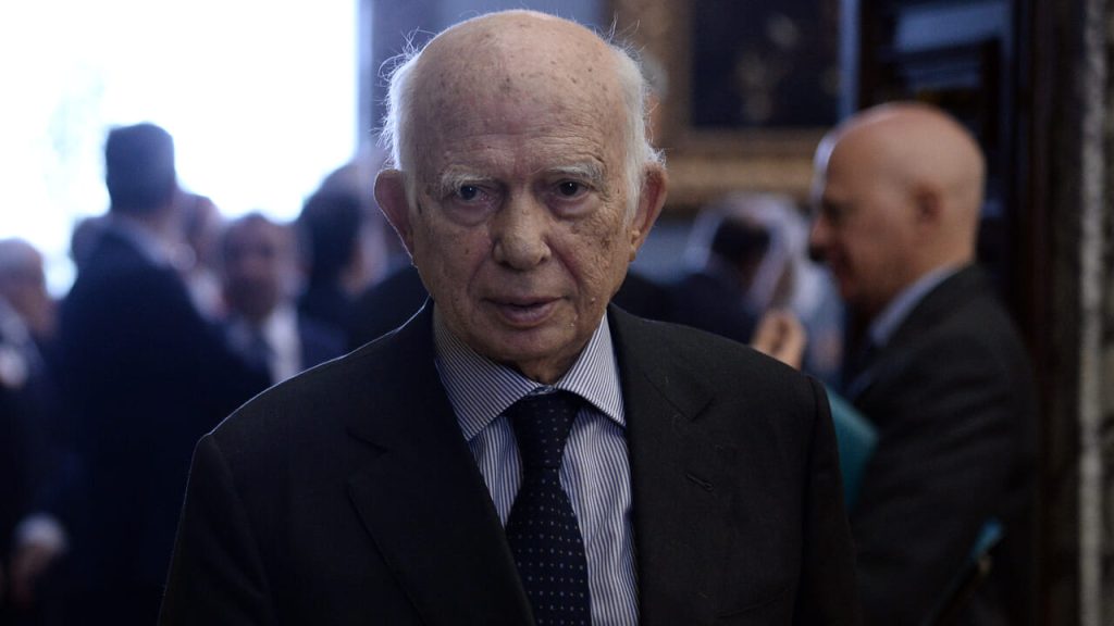 Pomicino se ne va: l’eco nostalgico di un’epoca dimenticata