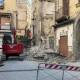 Napoli in pericolo: il crollo di Porta Capuana lancia un grido d'allerta