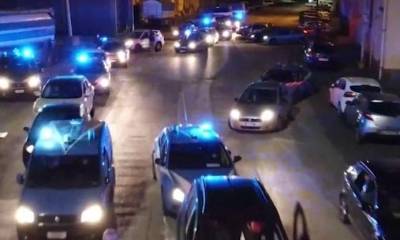 Napoli: sicurezza a rischio tra rapine e volti noti