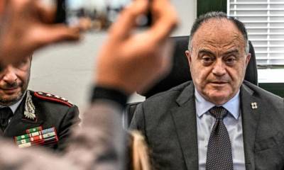 Napoli sotto assedio: omicidi e menzogne, chi difende la verità?