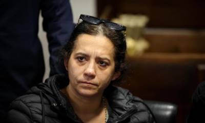 Il caso Oppido: risate in un dramma che fa discutere Napoli