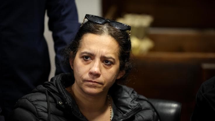 Il caso Oppido: risate in un dramma che fa discutere Napoli