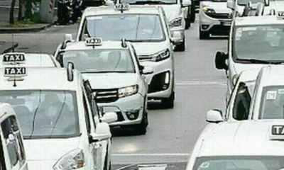Taxi in rivolta: Napoli paralizzata dalla protesta, chi paga il prezzo?