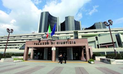 La nuova alleanza tra cosche: Napoli in un vortice di violenza