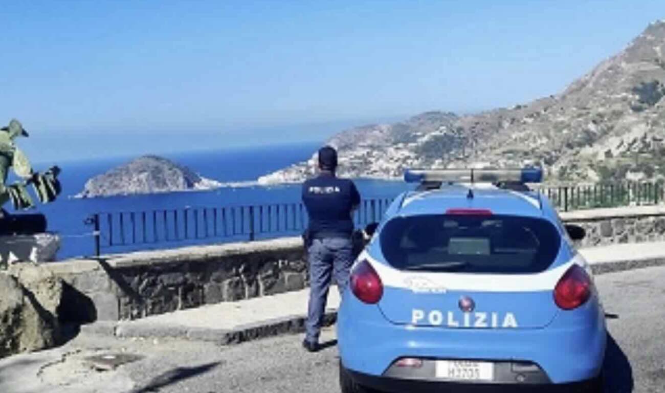 Ischia, controlli straordinari delle forze dell’ordine: sequestri e interrogativi tra i residenti