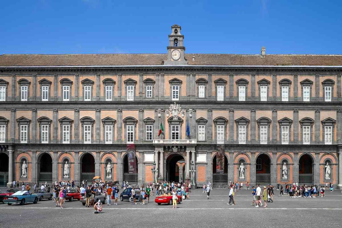 Il Palazzo Reale di Napoli: tesoro culturale da salvaguardare per le future generazioni