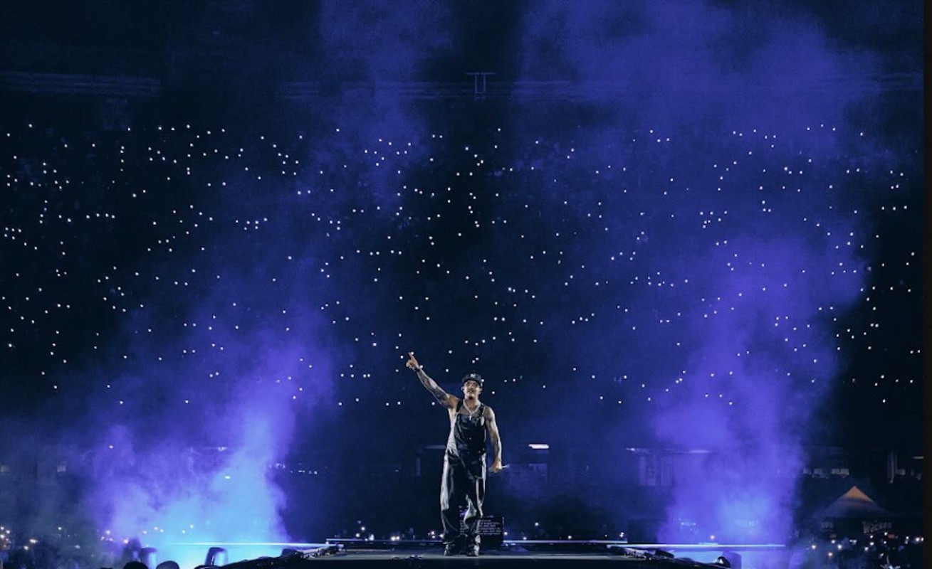 Geolier sorprende Napoli: tre concerti extra al Maradona dopo il sold out fulmineo!