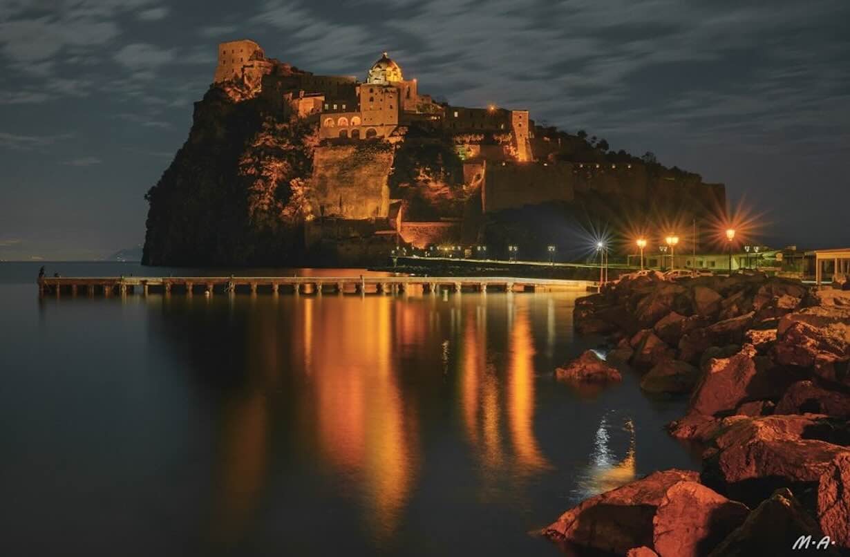 Ischia senza energia: 2.500 famiglie al buio, il Prefetto attiva l’emergenza
