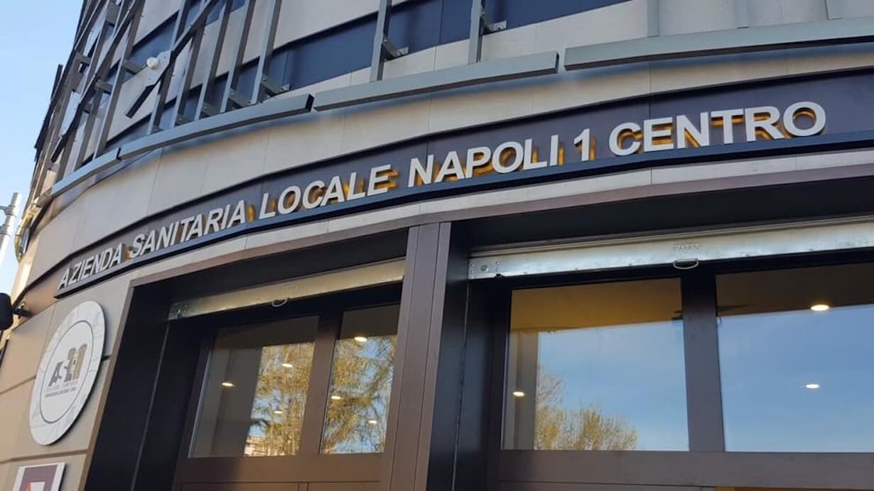 Asl Napoli 1, il verdetto shock: 1,7 milioni di euro ai familiari di una paziente deceduta