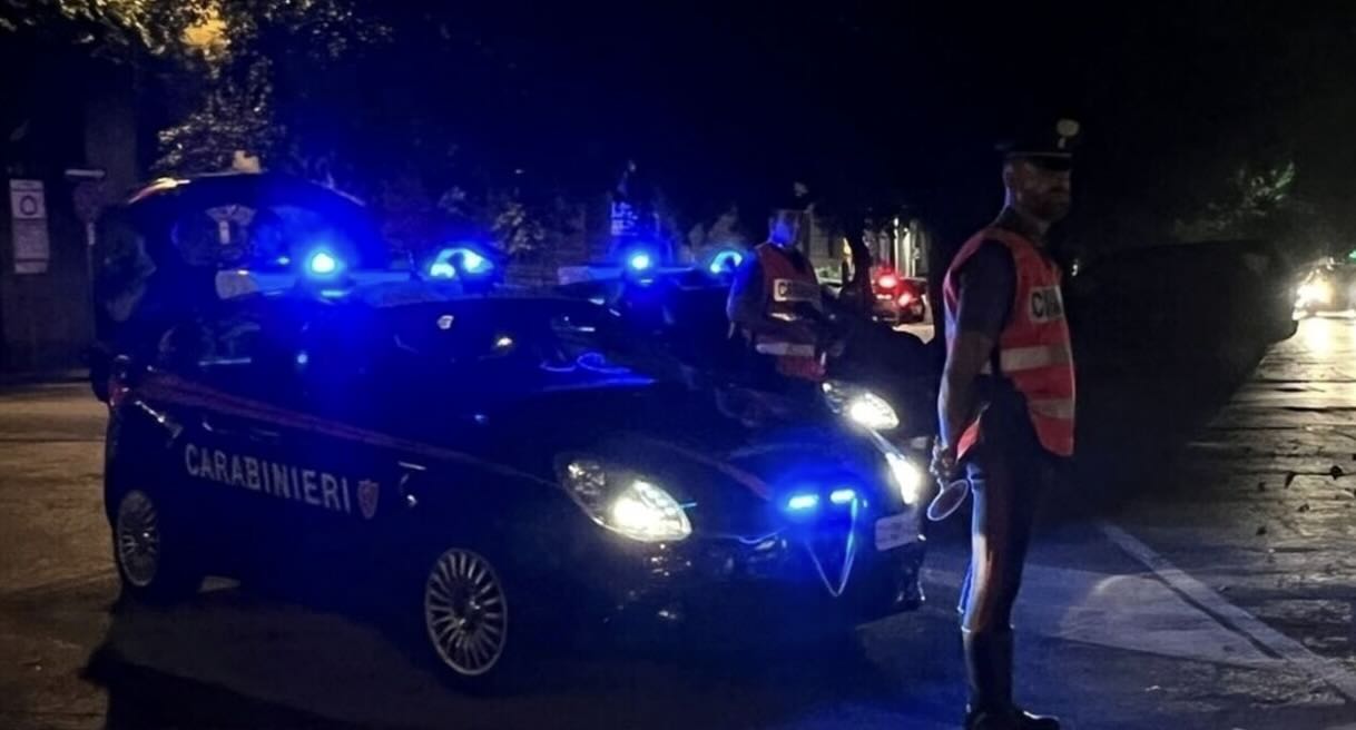 Piazza Garibaldi, arrestato un fuggitivo ricercato in Europa: era responsabile di gravi lesioni
