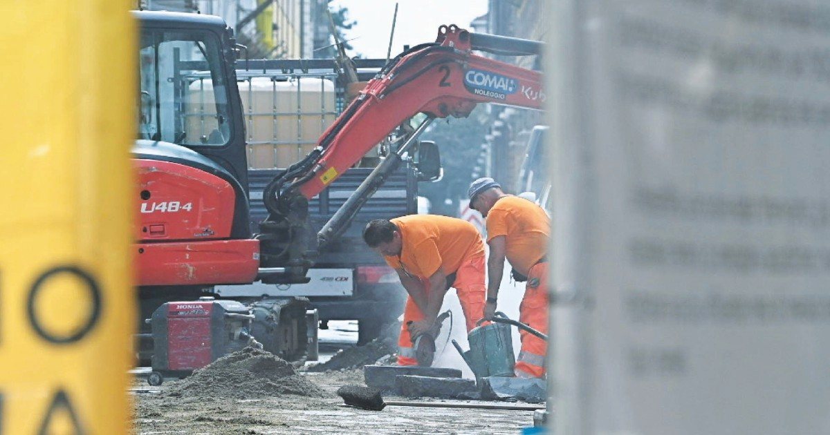 Emergenza caldo: 1,5 milioni di lavoratori in pericolo, dove sono le istituzioni?