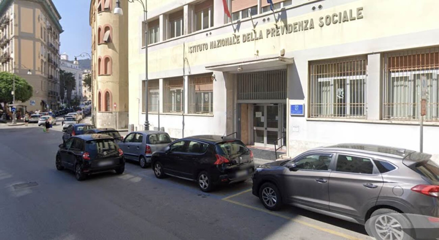 Scontro mortale a Salerno: un quindicenne perde la vita in drammatico incidente stradale