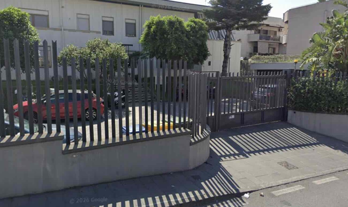 Vico Equense, rapina l’ex nuora e la restituisce in caserma: arrestato un uomo