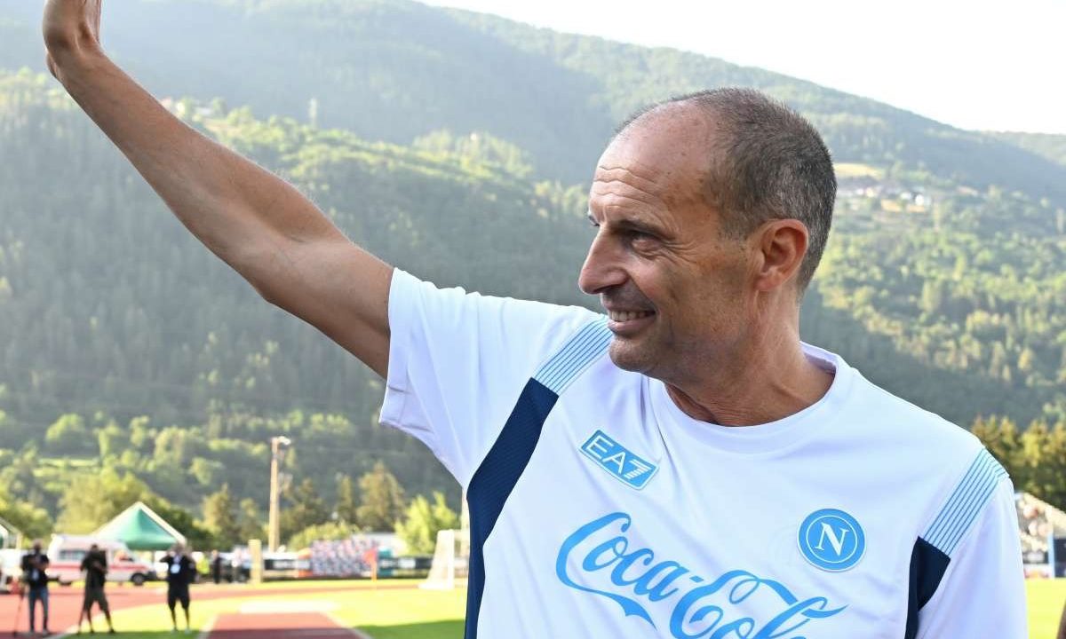 Napoli, Allegri per una rivoluzione: 4-3-3 e gioco offensivo per il futuro azzurro!