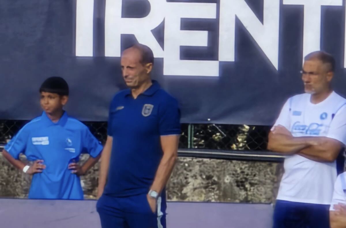 Napoli, inizia male il campionato per Allegri: Arezzo piega i partenopei