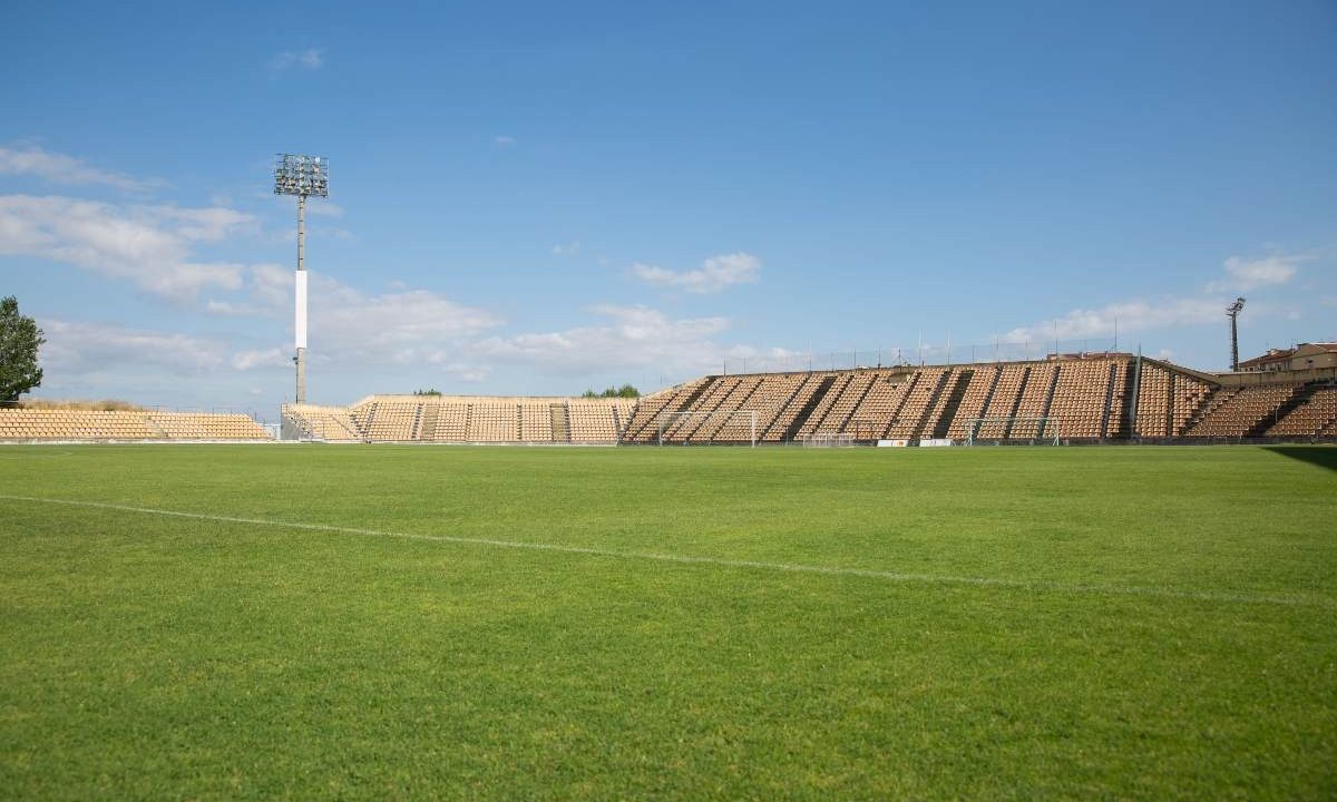 Ritiro Napoli 2026: scopri le date, gli avversari e dove seguire ogni attimo delle amichevoli azzurre!