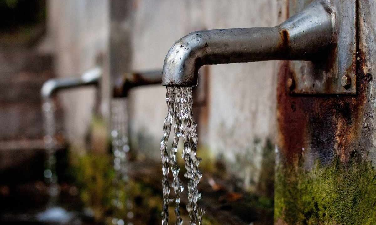 Napoli, la Cgil in difesa dell’acqua pubblica: «Abc non si privatizza!»