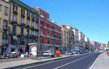Riviera di Chiaia, cavo tranciato provoca danni: residenti sollevano il problema sicurezza