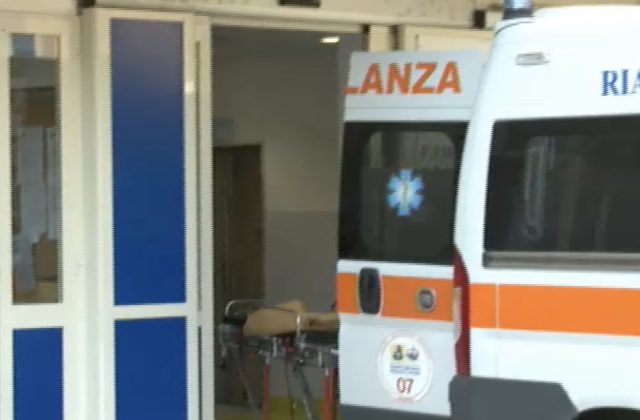 Ondata di caldo a Napoli: anziani a rischio, ospedali in difficoltà per l’emergenza sanitaria