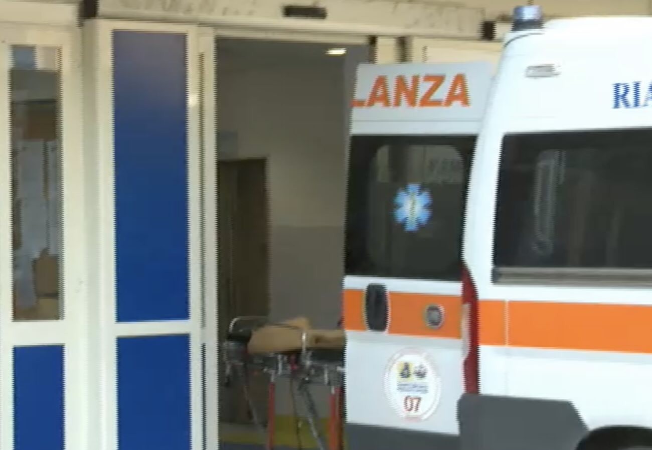 Ondata di caldo a Napoli: anziani a rischio, ospedali in difficoltà per l’emergenza sanitaria