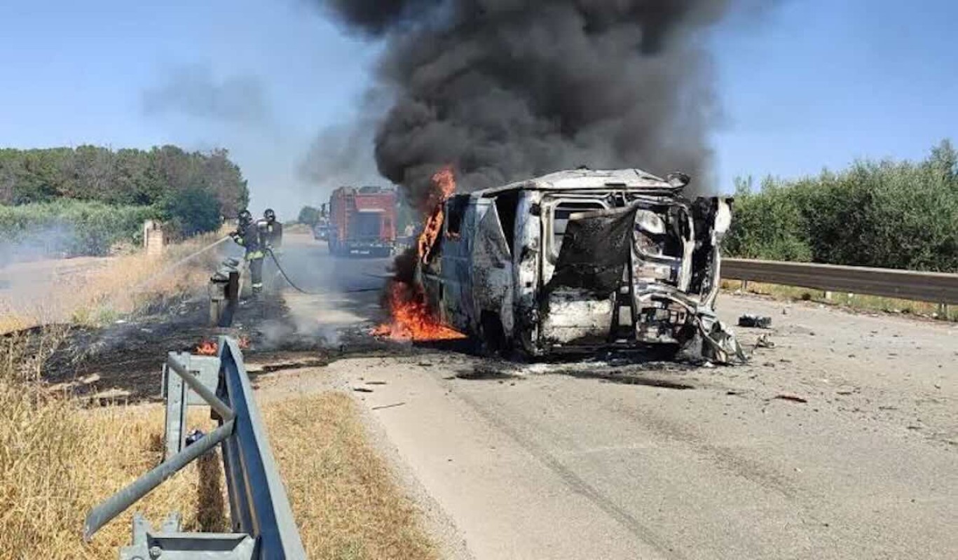 Napoli, assalto audace a un tir: autista e scorta sequestrati da un commando