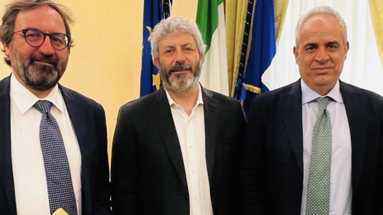 Avellino, incontro con la Regione: futuro di stadio, piscina e trasporti sotto osservazione
