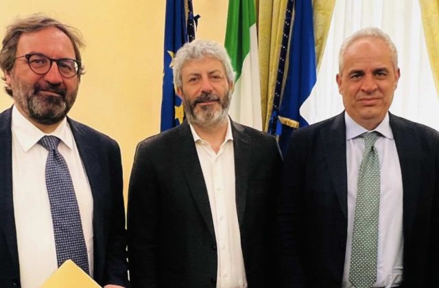 Avellino, incontro con la Regione: futuro di stadio, piscina e trasporti sotto osservazione