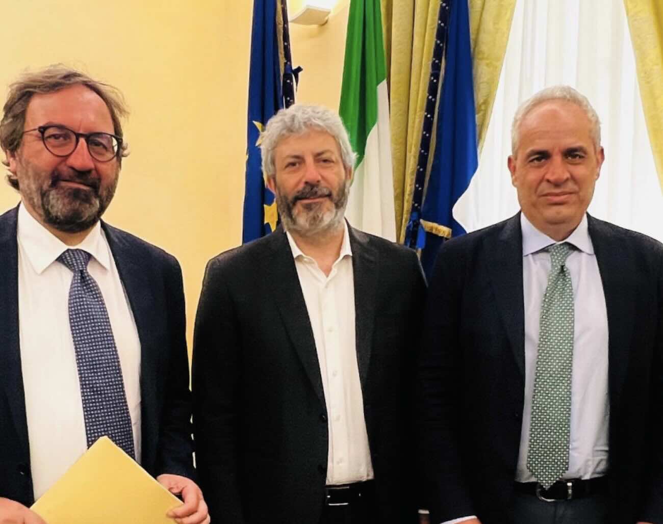 Avellino, incontro con la Regione: futuro di stadio, piscina e trasporti sotto osservazione