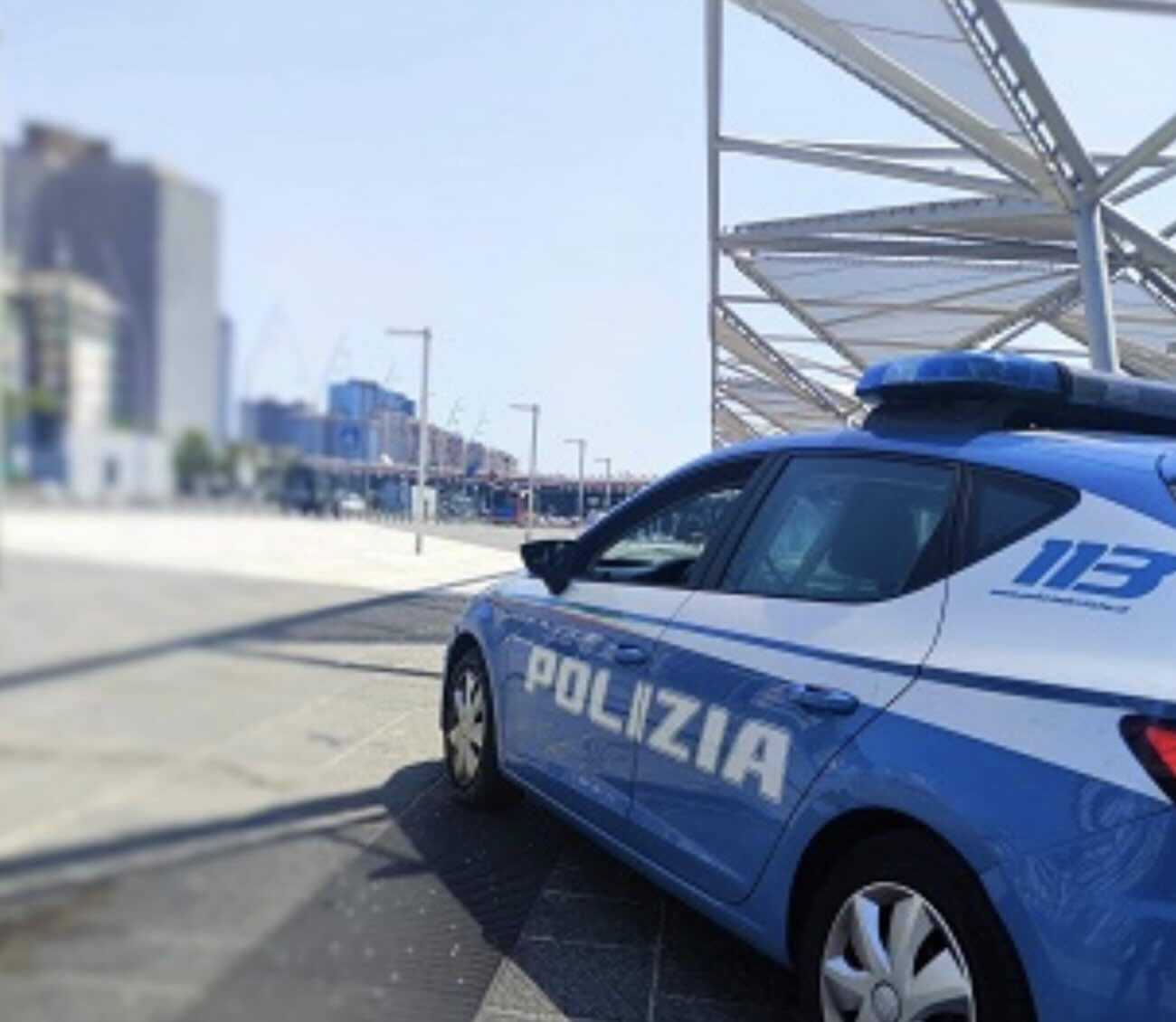 Piazza Garibaldi, maxi blitz: sequestrati 16 quintali di merce illegale e potenziati i controlli sul…