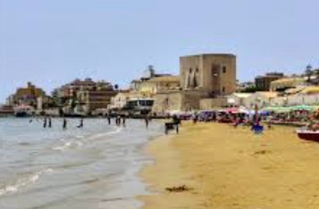 Camerota, rissa in spiaggia: un ferito e tensione durante la notte al Pozzallo