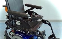 Tribunale ordina: carrozzina hi-tech da 23mila euro per paziente con SMA, ASL Napoli 1 condannata