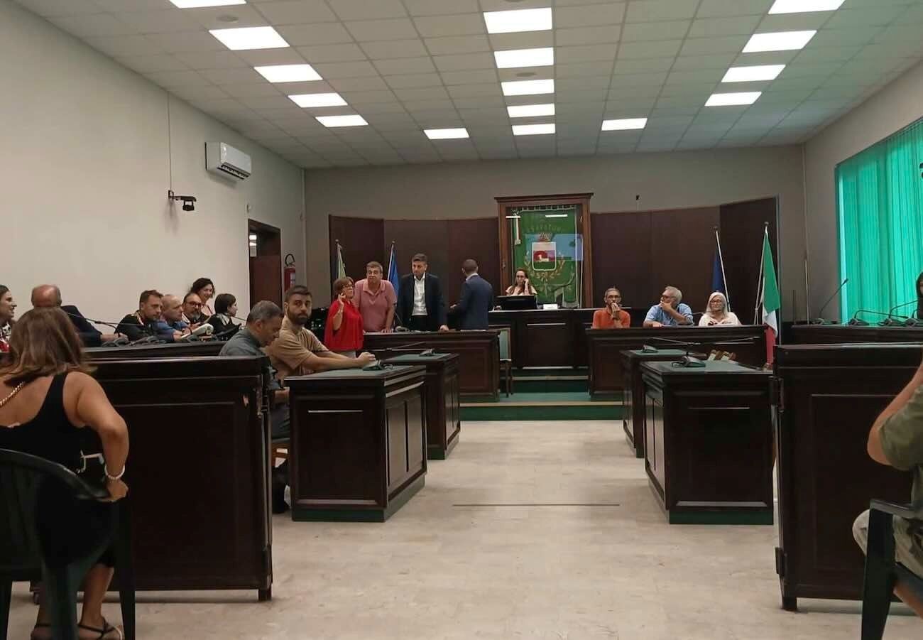 Casavatore onora Dario Scherillo: una sala consiliare per ricordare la vittima della camorra