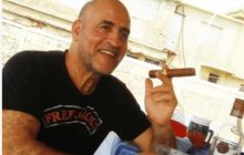 Napoli, si spegne il procacciatore di modelle legato a Epstein: interrogativi su un passato oscuro