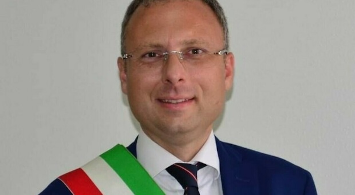 Casoria, il sindaco Bene guadagna fiducia: «Insieme per un futuro migliore»