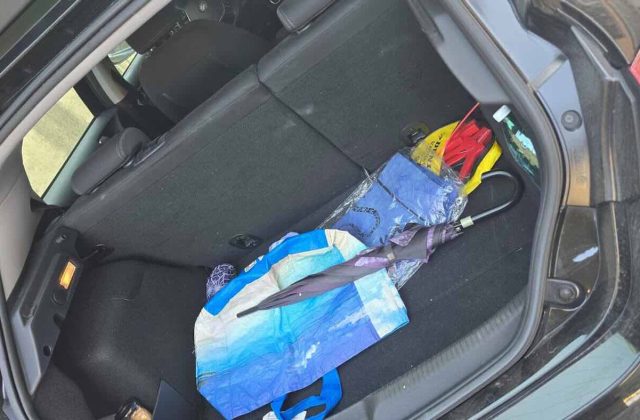 Furti in aumento nei parcheggi sotterranei del Centro Direzionale: residenti preoccupati per la sicurezza