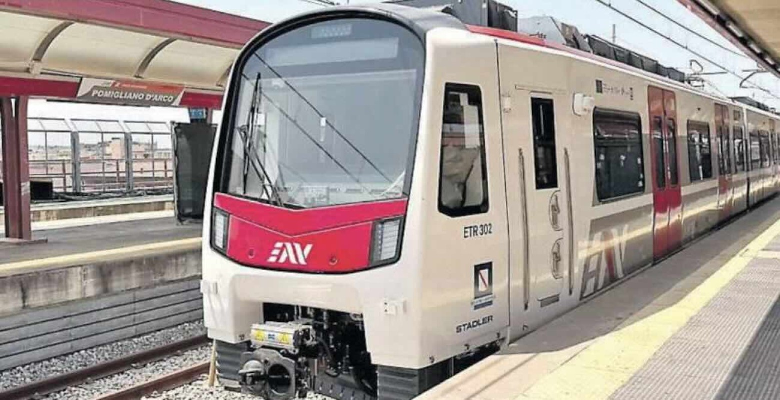 Circumvesuviana, è arrivato il nuovo treno: rivoluzione per i pendolari campani