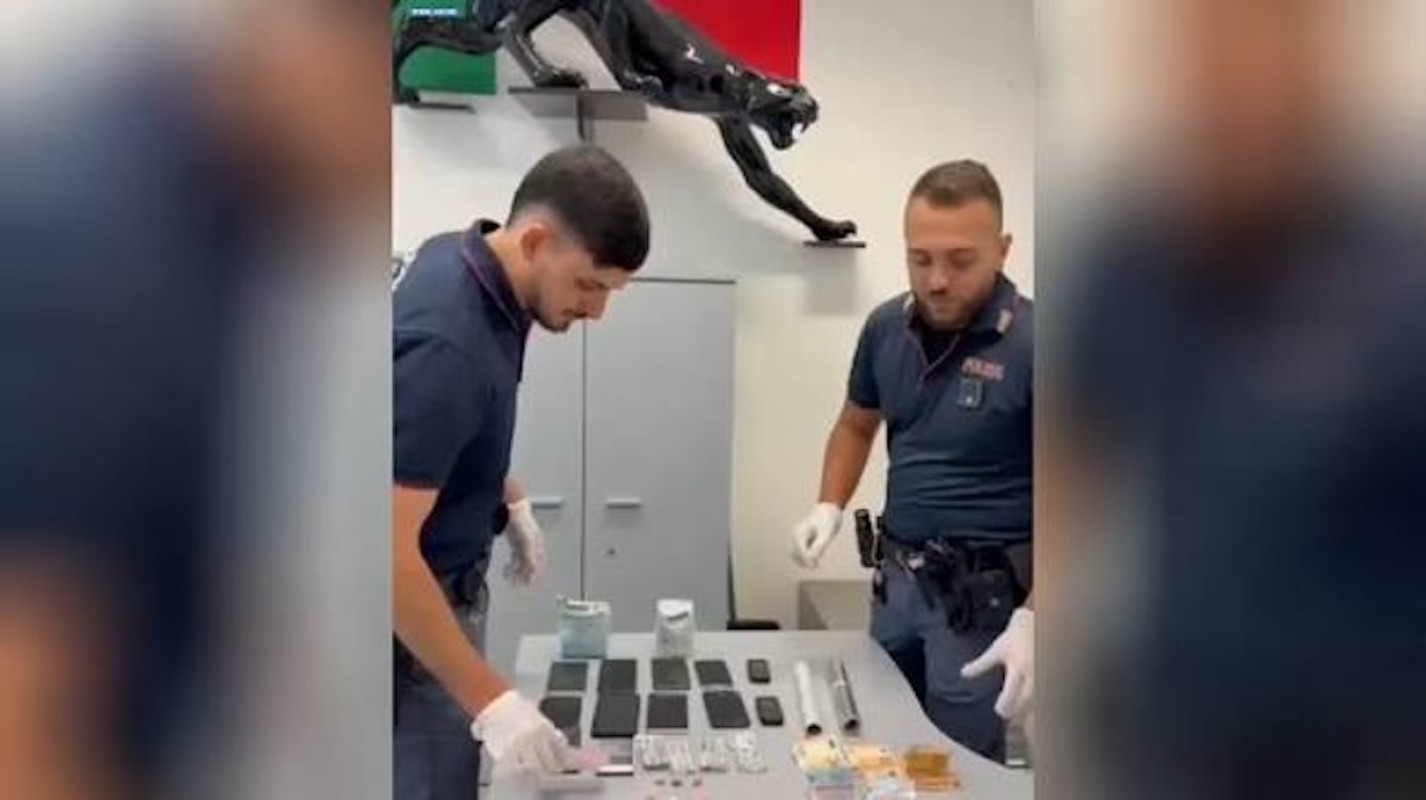 Maddaloni, blitz antidroga: sette arresti nel servizio di consegna di cocaina e crack