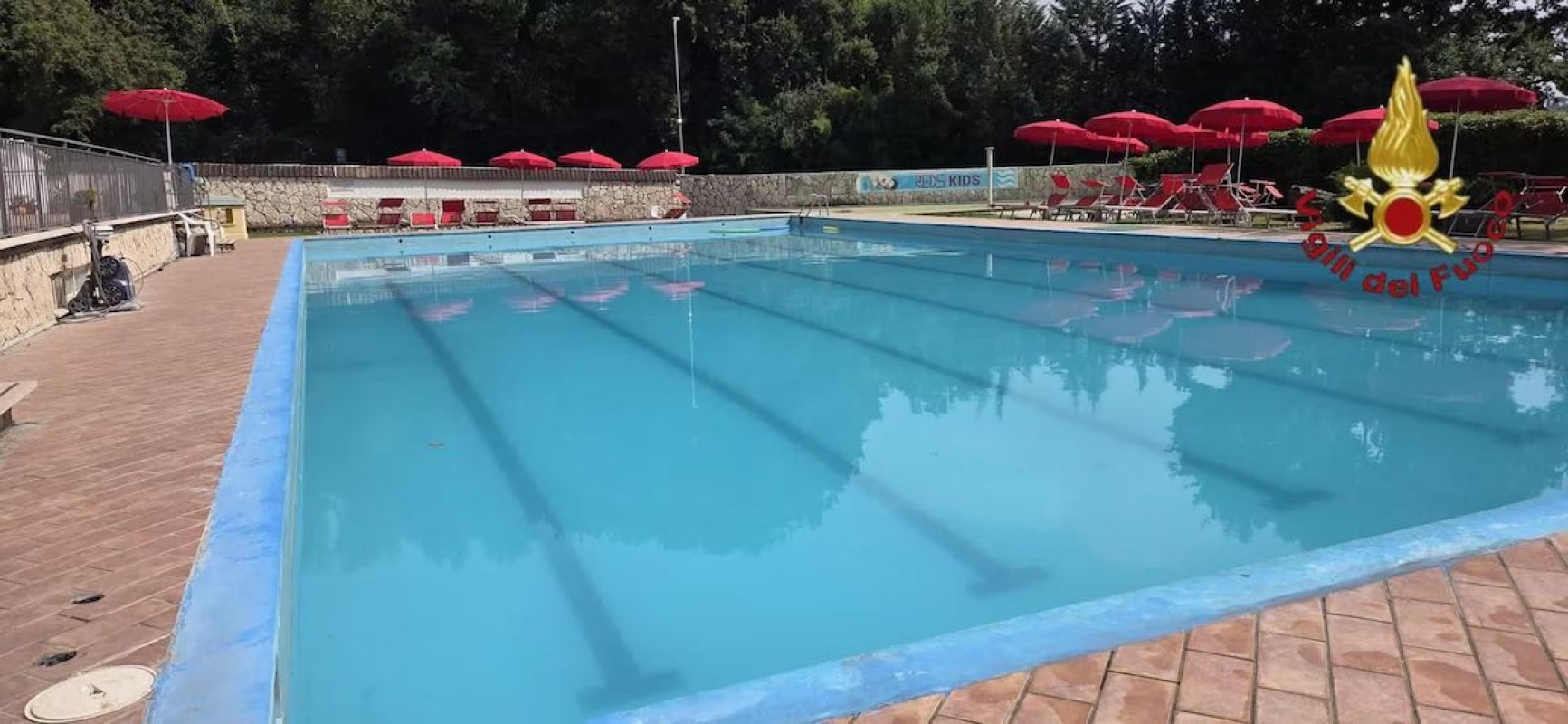 Grave incidente in piscina: 5 bambini ricoverati e 50 evacuati per esalazioni di cloro alle porte di Roma