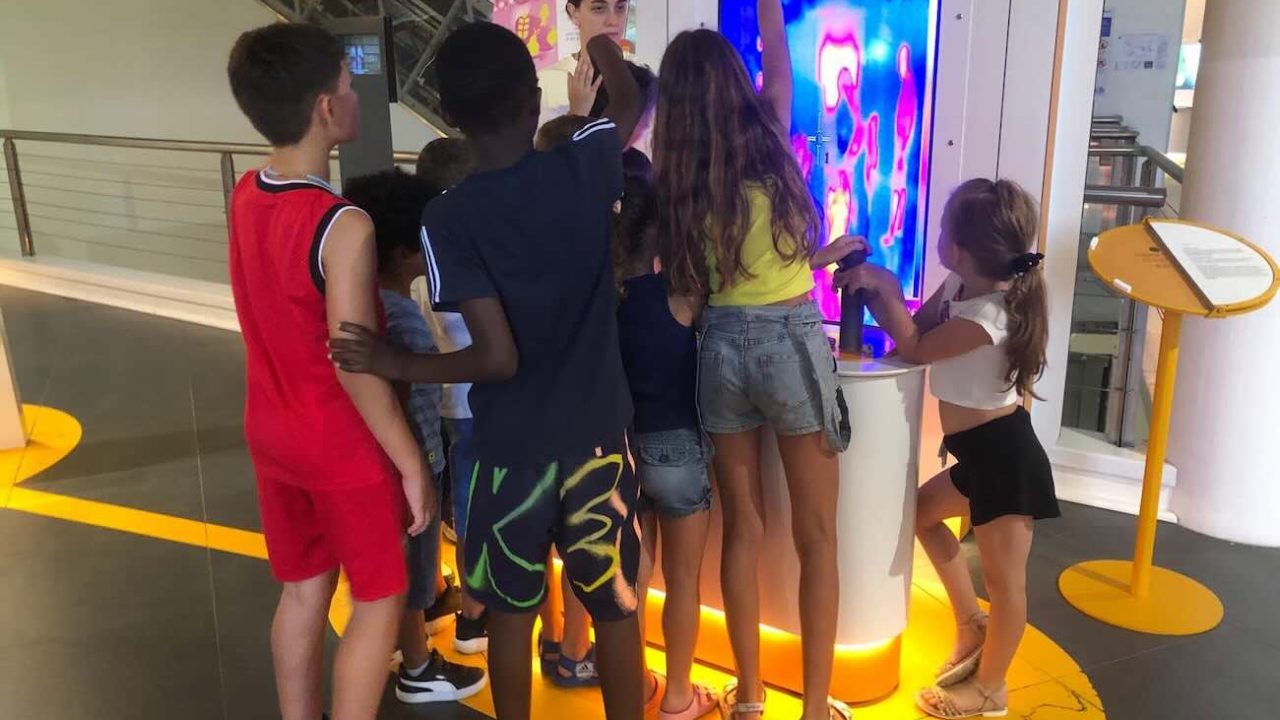 Città della Scienza in festa: eclissi, robot e sorprese per un’estate indimenticabile!