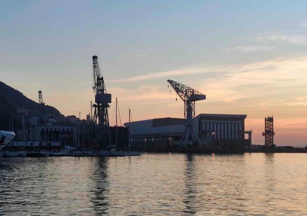Fincantieri di Castellammare in difficoltà: sindacati e politici esigono risposte e investimenti immediati