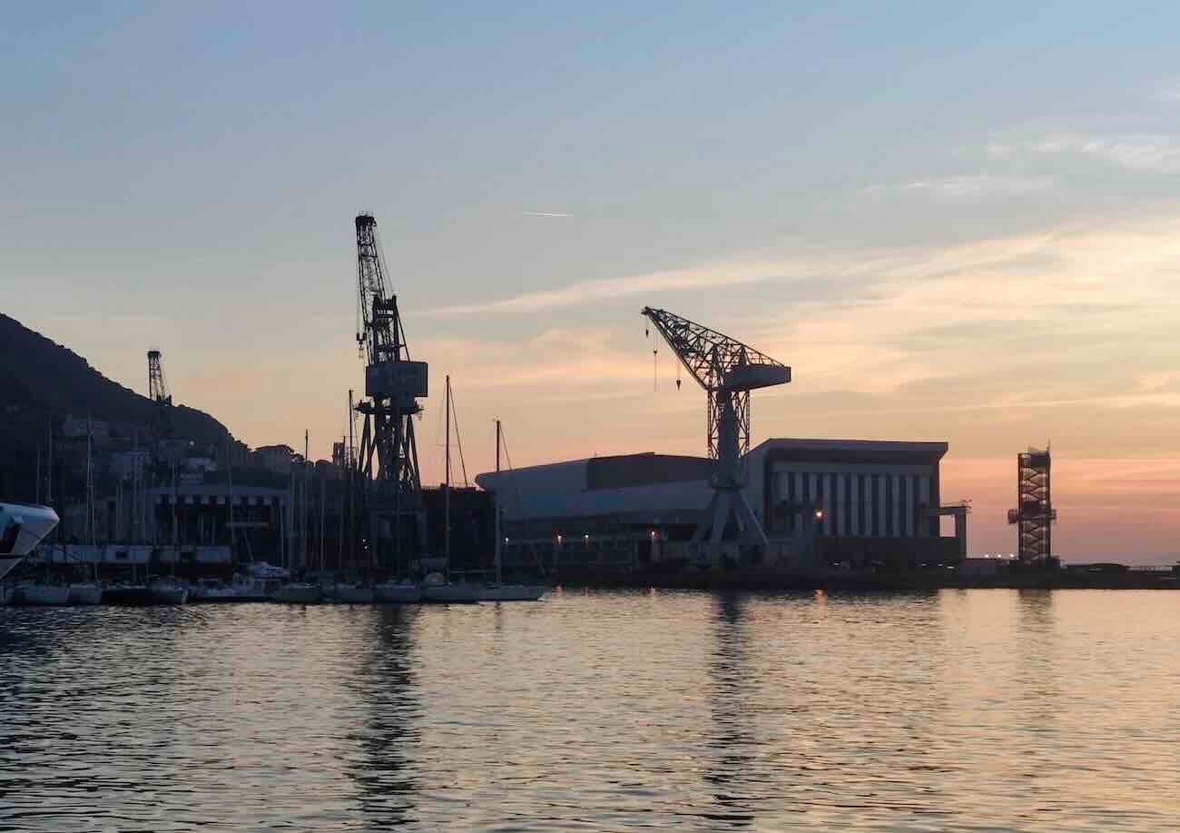 Fincantieri di Castellammare in difficoltà: sindacati e politici esigono risposte e investimenti immediati
