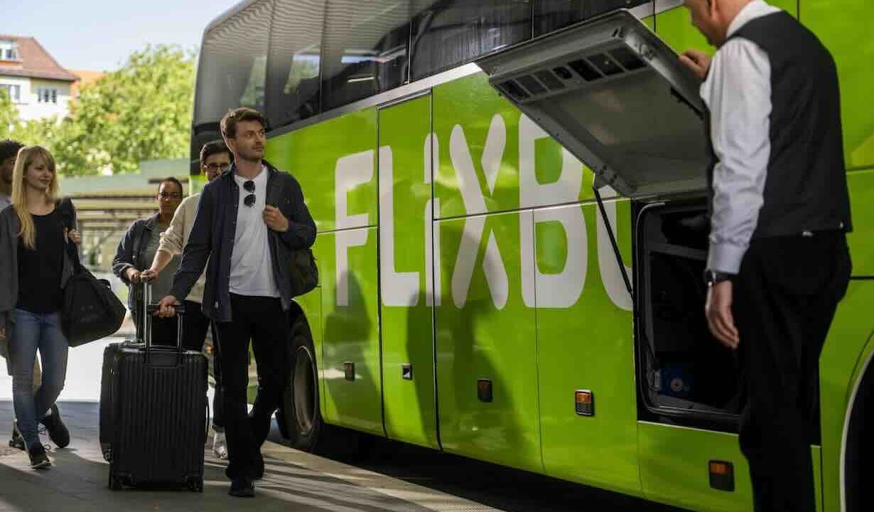 FlixBus potenzia i viaggi in Campania: parte l’iniziativa ‘Southisfaction’ per una mobilità green