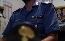 Festa da incubo a Napoli: cameriere denunciato per furto ripreso dalle telecamere