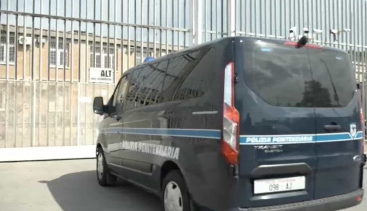 Campania, il Garante chiede: “Domiciliari per tossicodipendenti, ora servono più risorse e servizi”