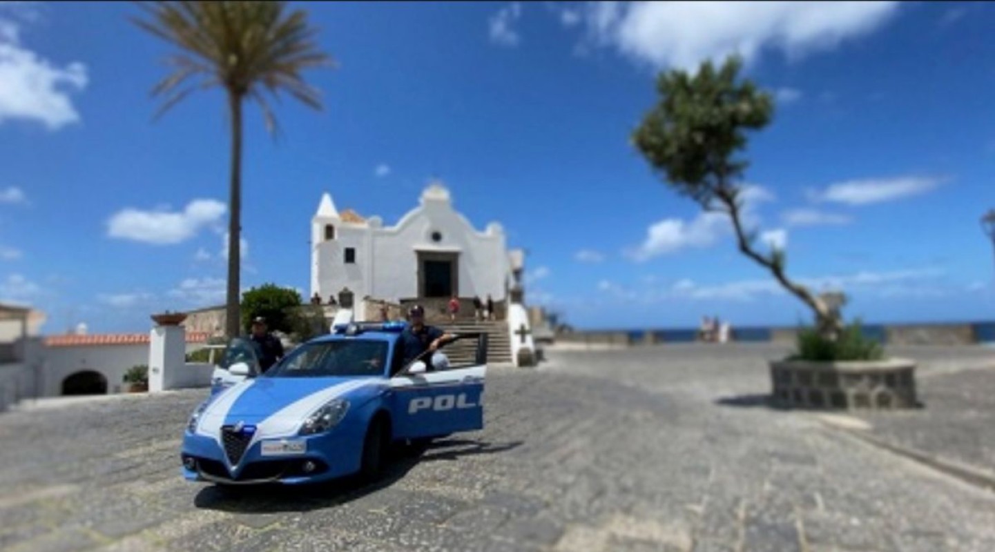 Ischia, minori intossicati da alcol: locale chiuso per 30 giorni dopo il grave incidente