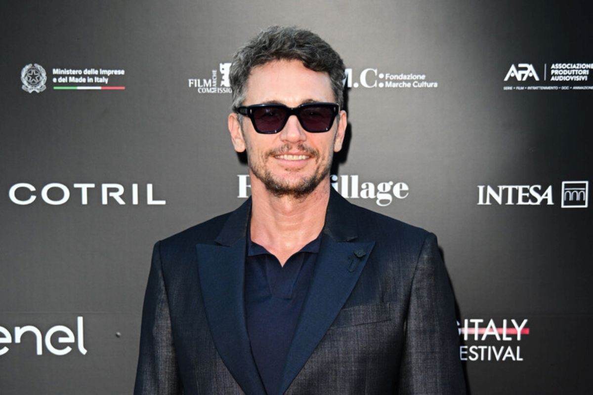 James Franco annuncia: «A Napoli per girare una commedia con Maurizio Braucci»