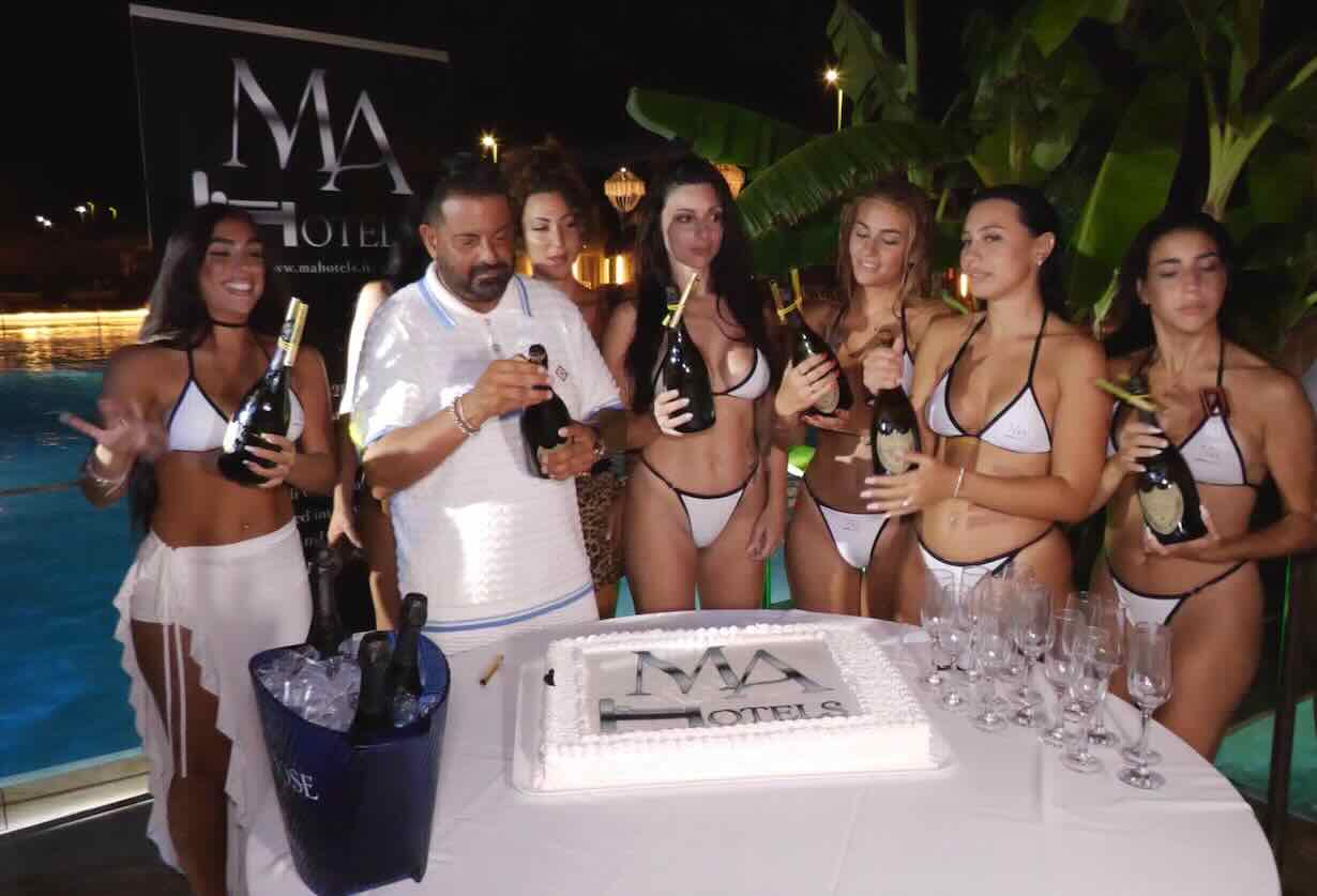 Mimmo Maresca e MA Hotels: un’estate da ricordare con il Pool Party di Costantino Vitagliano al Frontemare…