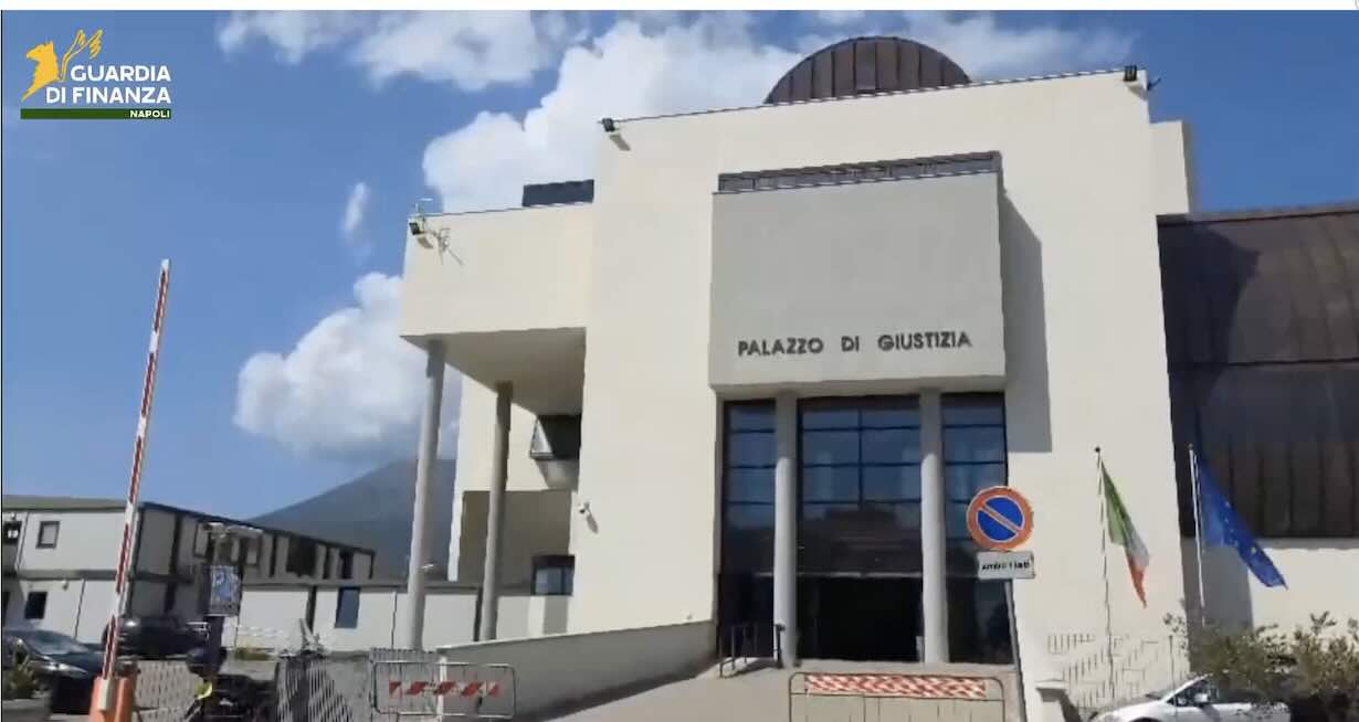 Castellammare: blitz contro evasione fiscale, colpito consorzio navale da 1,5 milioni