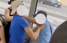 Aggressione su bus a Napoli: anziano colpito nel mezzo dei passeggeri, scatta la caccia al borseggiatore…